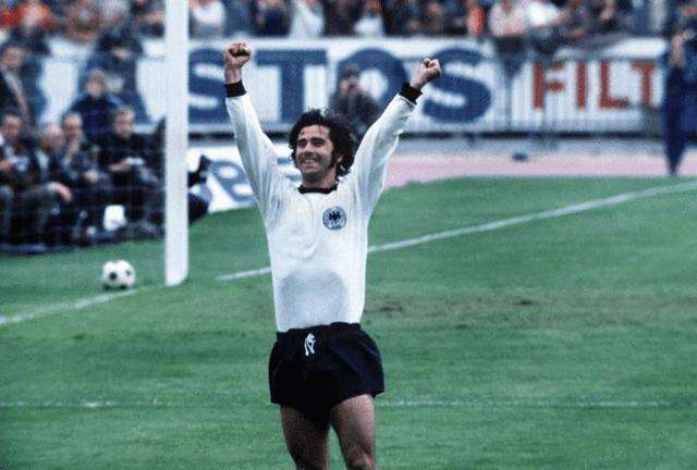 詹姆斯在场 詹姆斯在场