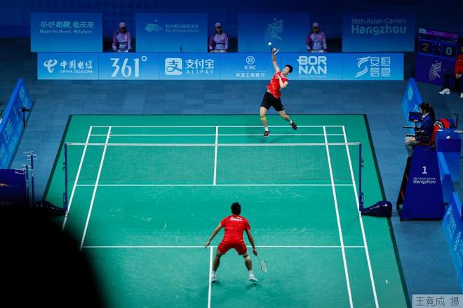 端出现了更 端出现了更