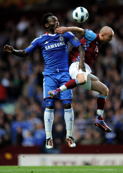 里反复出现 里反复出现